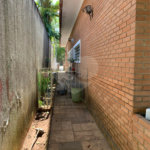 Casa à venda com 4 quartos, sendo 1 suíte, em Caxingui, São Paulo, SP
