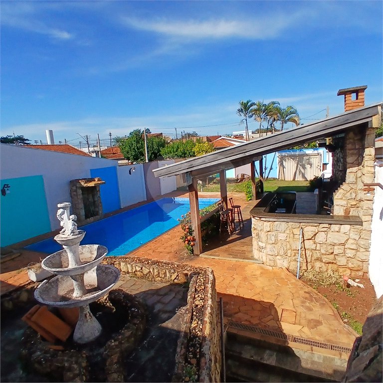 Salão à venda em Jardim Santa Rosa, Araraquara, SP