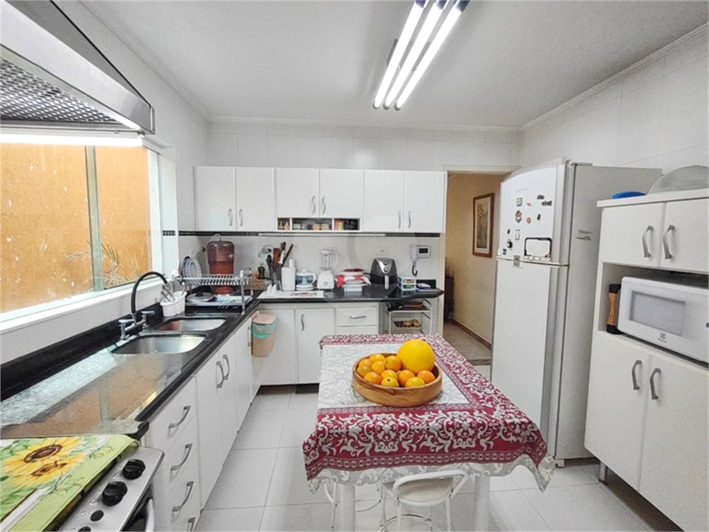 Casa à venda com 3 suítes em Parada Inglesa, São Paulo, SP