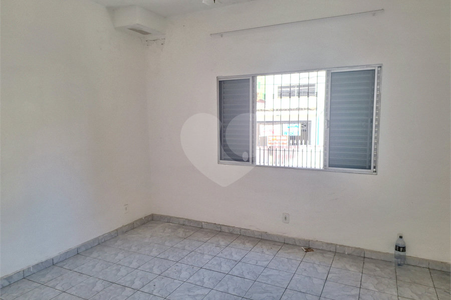 Sobrado à venda com 5 quartos, sendo 1 suíte,  em Santana, São Paulo, SP