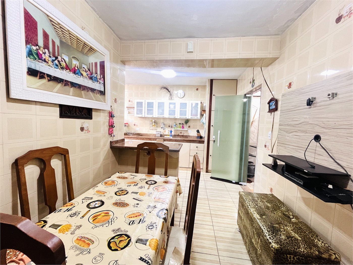 Casa à venda com 4 quartos, sendo 1 suíte, em Campo Grande, Rio de Janeiro, RJ