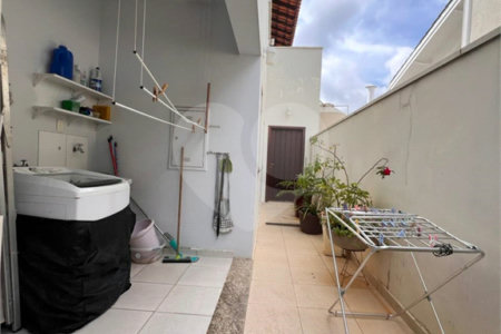 Sobrado à venda com 5 quartos, sendo 3 suítes,  em Real Park Mogi, Mogi das Cruzes, SP