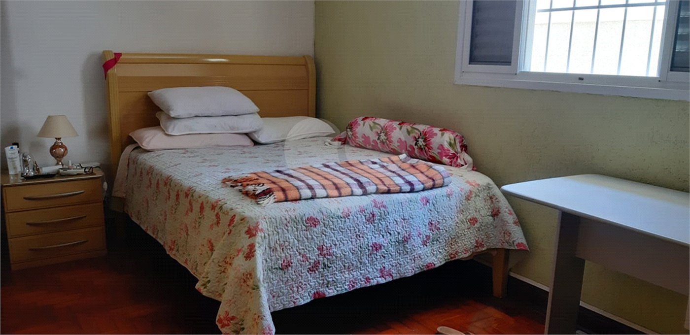 Casa Térrea à venda com 3 quartos, sendo 1 suíte, em Jardim São Bento, São Paulo, SP