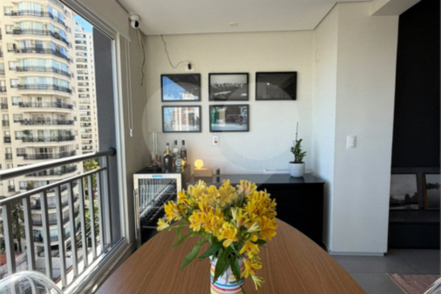 Apartamento à venda com 2 suítes em Paraíso, São Paulo, SP