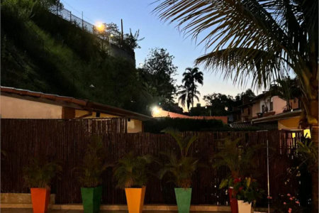 Casa à venda com 4 quartos, sendo 2 suítes, no condomínio Ypê Branco, São Paulo - SP