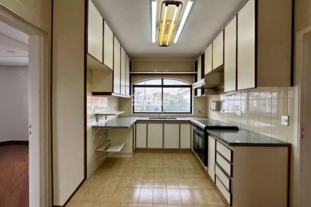Apartamento à venda ou para alugar com 4 quartos, sendo 3 suítes, no Centro, Atibaia, SP