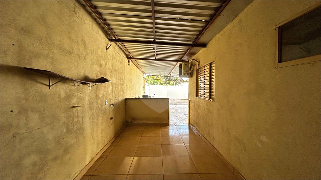 Casa à venda com 2 quartos, sendo 1 suíte, em Bosque das Araras, Três Lagoas, MS