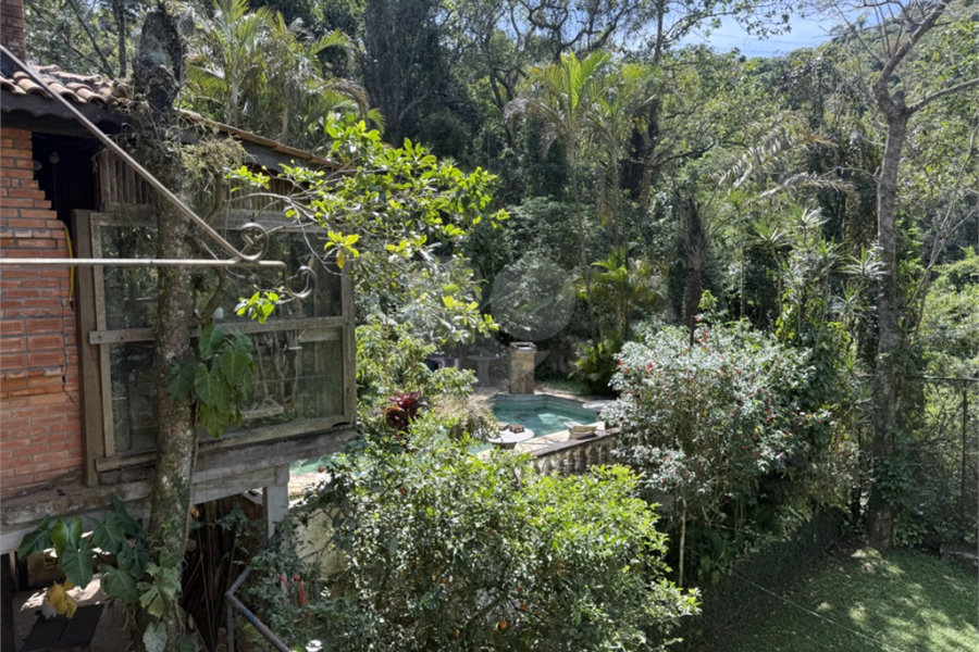 Casa à venda com 4 quartos no condomínio Parque Suiça, Caieiras - SP