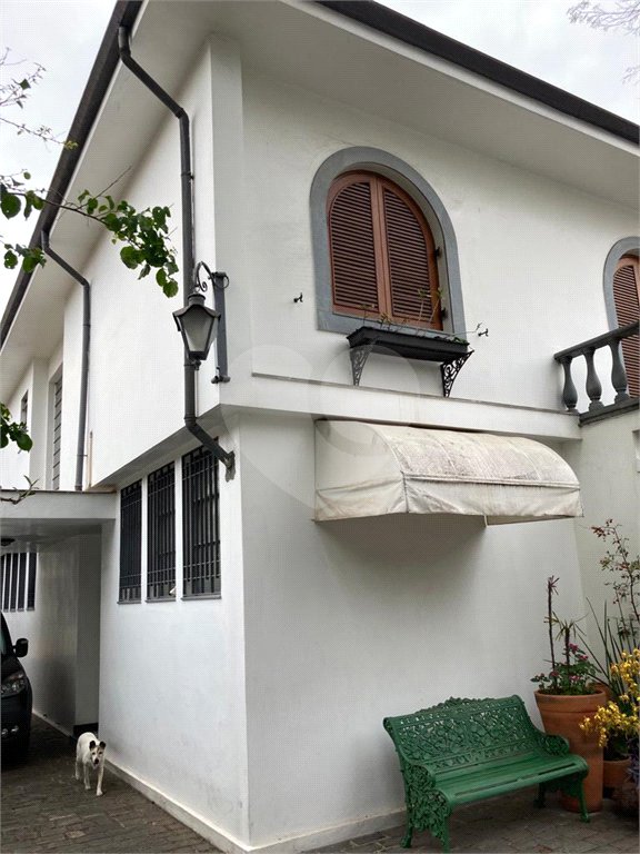 Sobrado à venda ou para alugar com 3 quartos, sendo 1 suíte,  em Parque Colonial, São Paulo, SP