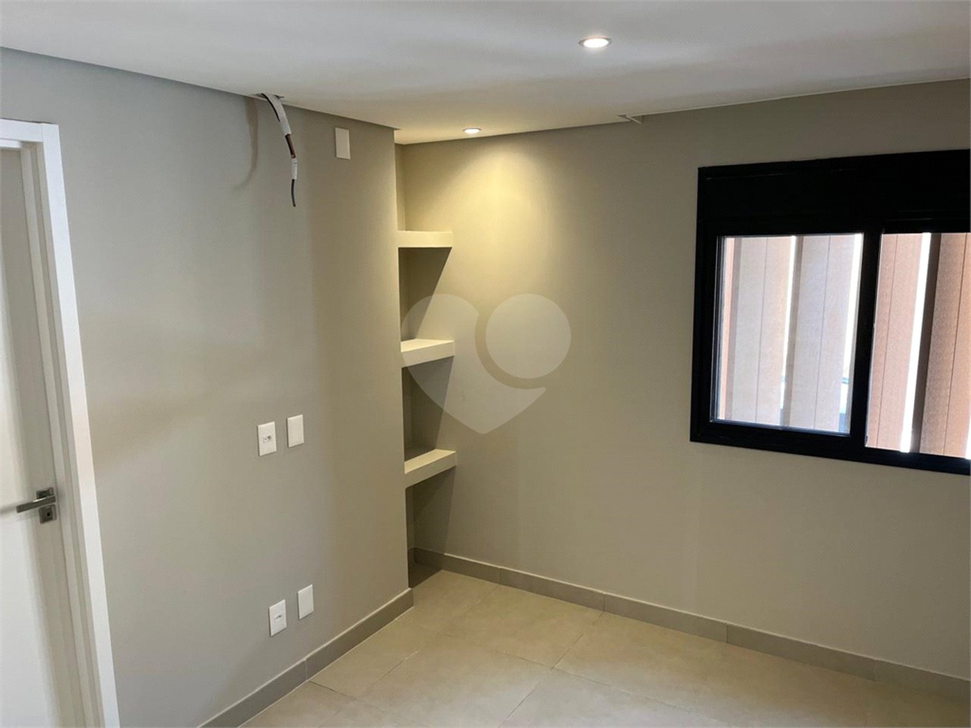 Casa à venda com 2 suítes no condomínio Cube Villa, São Paulo - SP