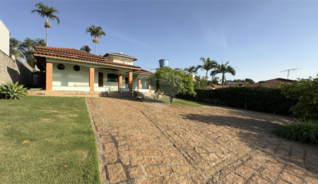 Casa à venda ou para alugar com 2 quartos, sendo 1 suíte,  no condomínio Acmti - Colinas do Mosteiro, Terras de Itaici e Recanto dos Pássaros, Indaiatuba - SP