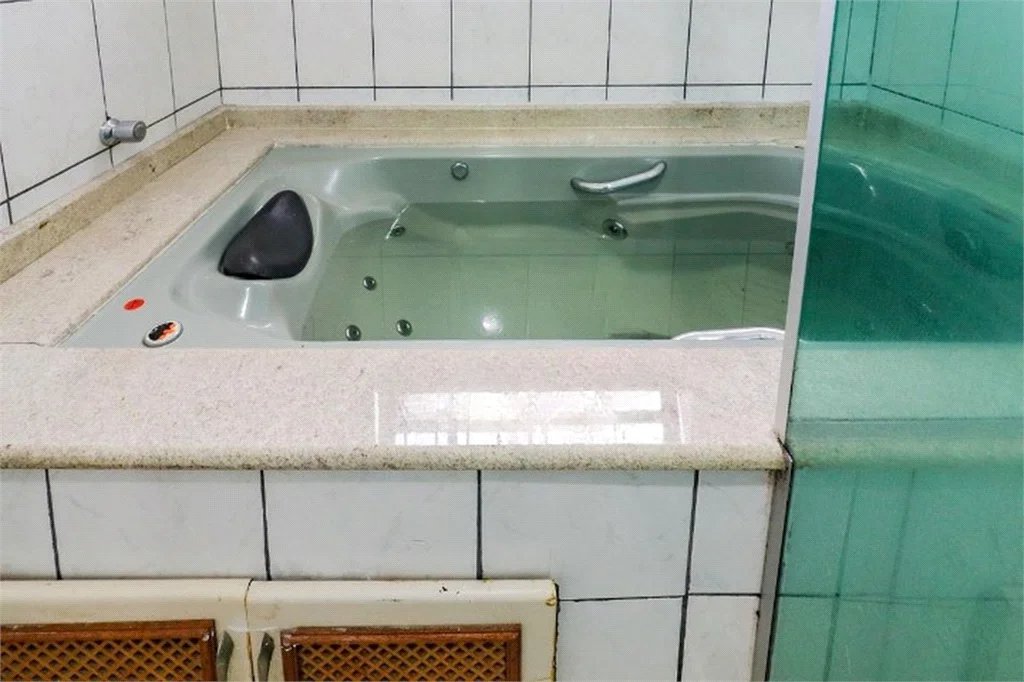 Casa à venda com 3 quartos, sendo 2 suítes, em Ferreira, São Paulo, SP