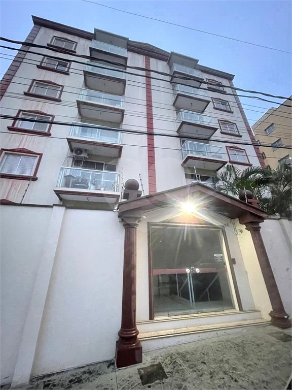 Salto- Sp - Locação - apto com 75 ms - mobiliado -Edificio Vivendas da Vila II - sexto andar - Apto mobiliado - 2 dorms, sala 2 ambiente, cozinha planejada, lavanderia, banheiro social, sacada, 01 vaga de garagem coberta - Aluguel - R$ 1.600,00 mais condominio - R$ 1.050.00 - iptu - R$ 100,00