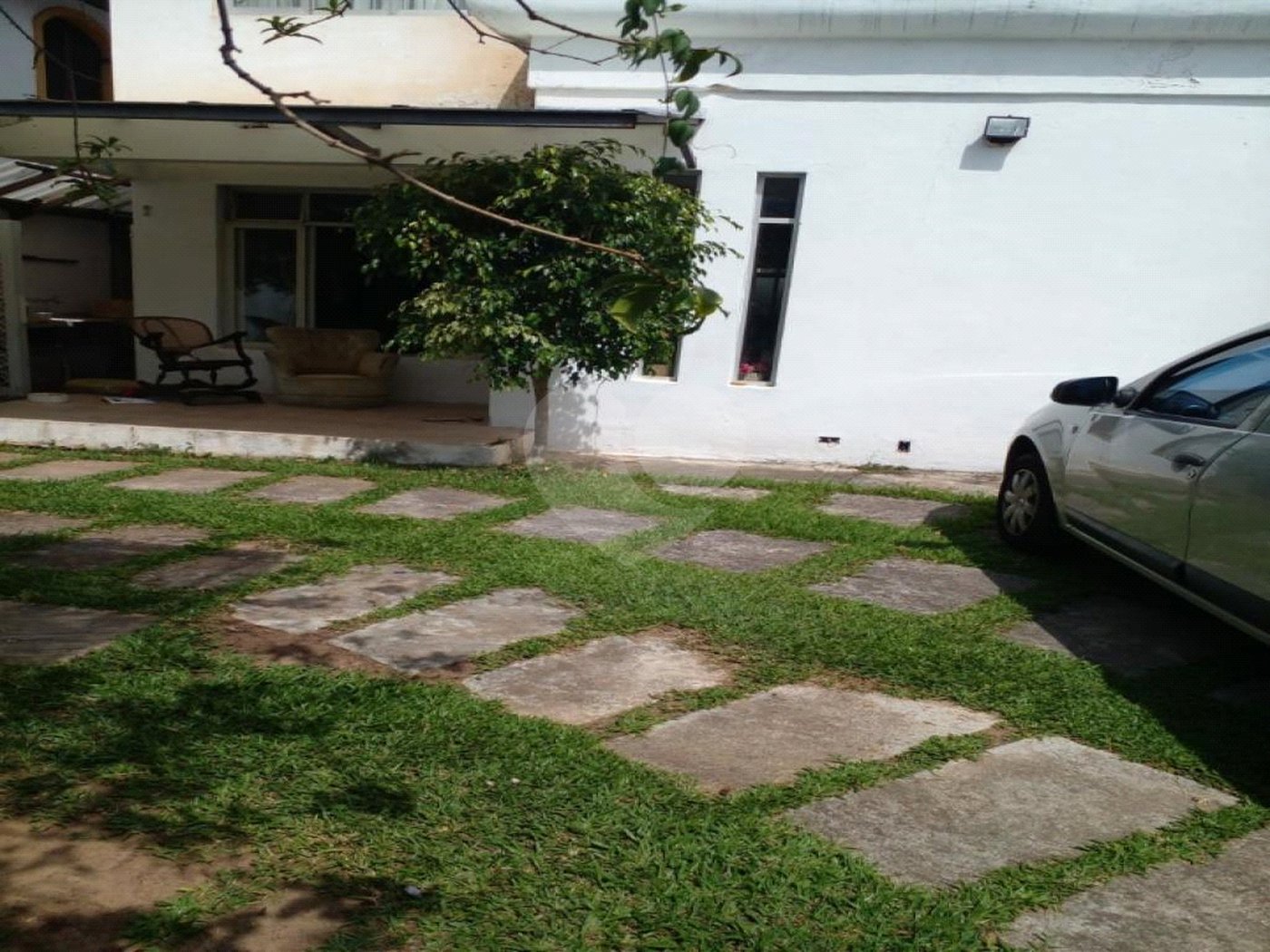 Casa à venda com 6 quartos em Jardim Peri Peri, São Paulo, SP