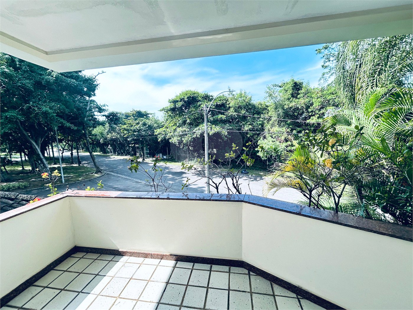 Casa à venda com 8 quartos, sendo 7 suítes, em Barra da Tijuca, Rio de Janeiro, RJ