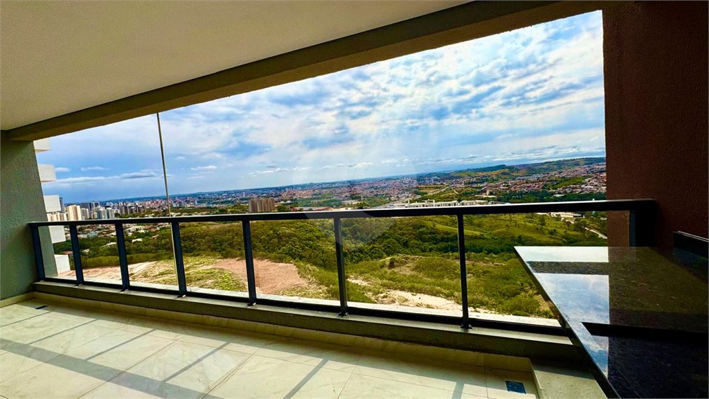 Apartamento à venda com 3 suítes em Jardim Maria José, Votorantim, SP