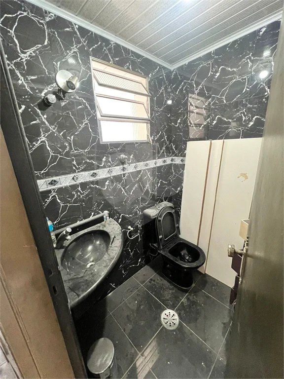 Casa à venda com 3 quartos, sendo 1 suíte, em Conjunto Residencial Vista Verde, São Paulo, SP