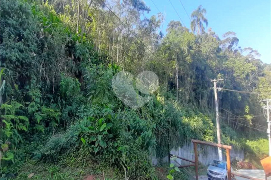 Terreno à venda no condomínio Parque Imperial da Cantareira, Mairiporã - SP
