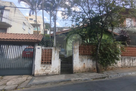 Casa à venda com 2 quartos em Horto Florestal, São Paulo, SP