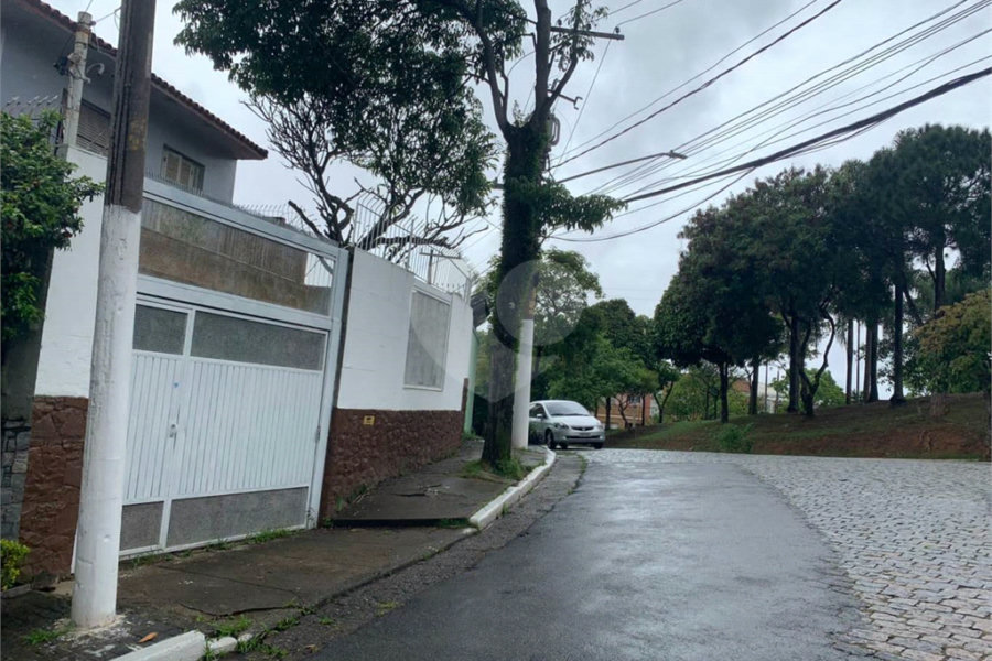 Sobrado à venda com 4 quartos, sendo 2 suítes, em Santana, São Paulo, SP