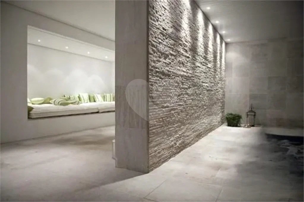 Aptº venda Mooca, 149m², andar alto, 4 dorms, 3 suítes, 2 vagas, varanda gourmet, ar condicionado.