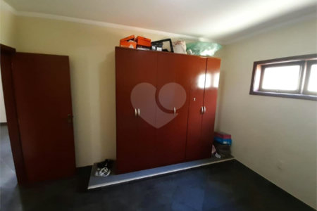 Casa à venda com 3 suítes no condomínio Villaggio Capriccio, Louveira - SP