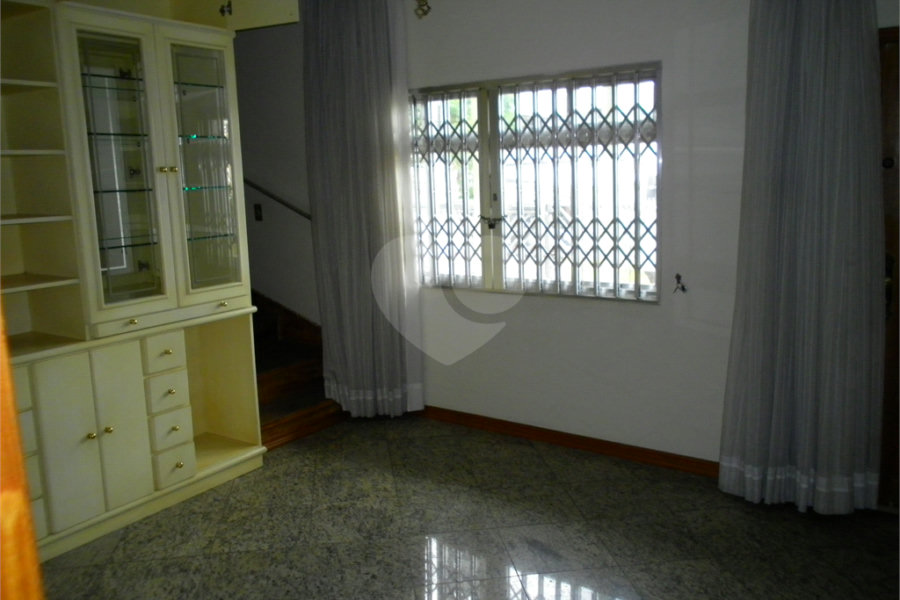 Sobrado à venda com 4 quartos em Vila Maria, São Paulo, SP