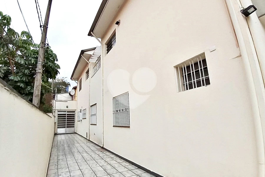 Sobrado à venda com 13 quartos, sendo 1 suíte,  em Jardim São Paulo(zona Norte), São Paulo, SP