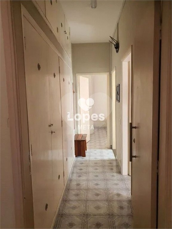 Apartamento à venda com 3 quartos, sendo 1 suíte,  no Centro, São José dos Campos, SP