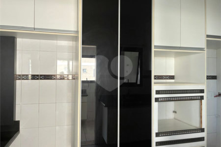 Apartamento à venda com 3 suítes em Vila Galvão, Guarulhos, SP