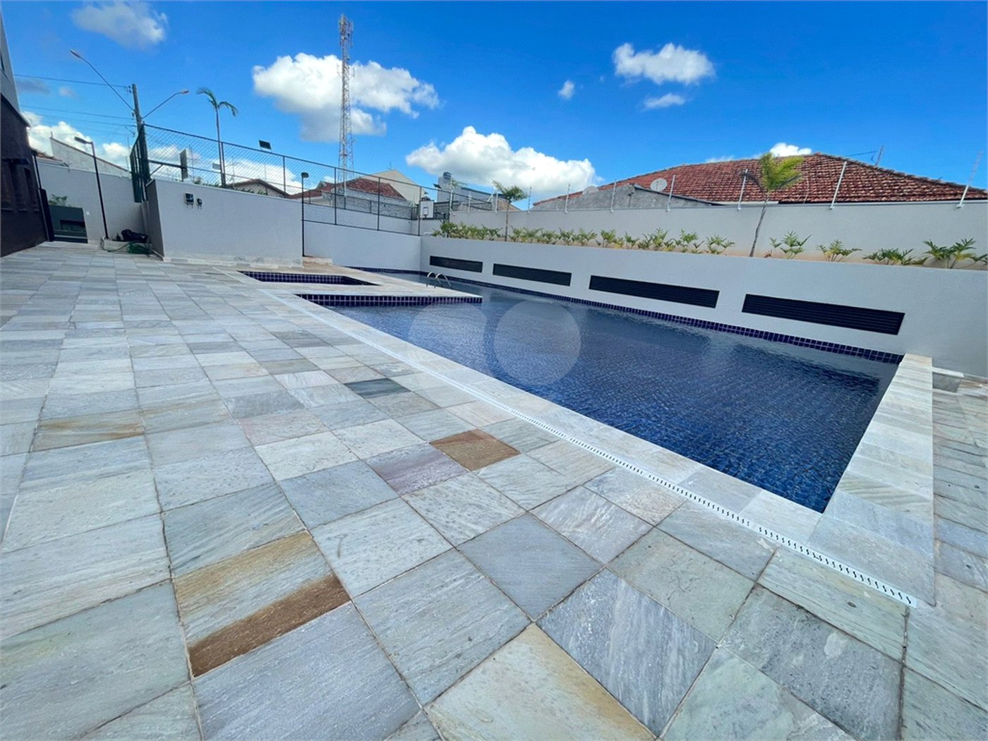 Apartamento à venda com 2 suítes no Centro, Itapetininga, SP