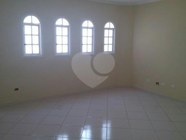 Casa à venda com 3 quartos, sendo 1 suíte,  no condomínio São Marcos, São Paulo - SP