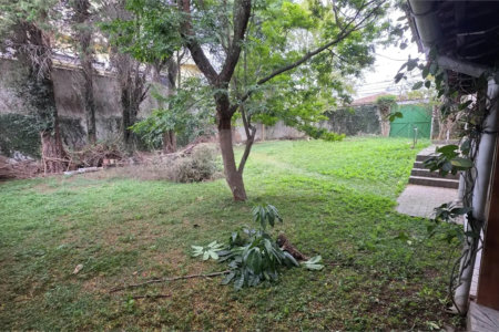 Sobrado à venda com 5 quartos, sendo 2 suítes, em Jardim do Mar, São Bernardo do Campo, SP