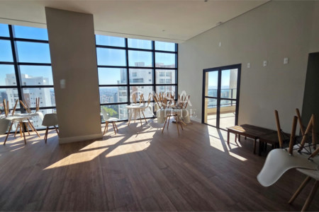Duplex à venda ou para alugar com 4 quartos, sendo 5 suítes, em Parque Campolim, Sorocaba, SP