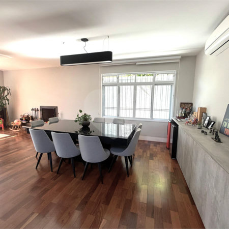 Sobrado à venda com 4 quartos, sendo 3 suítes, em Jardim Prudência, São Paulo, SP