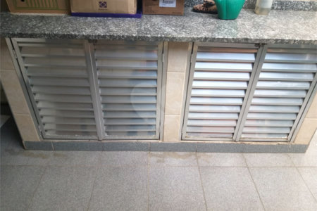 Sobrado à venda com 3 quartos, sendo 1 suíte, em Vila Constança, São Paulo, SP