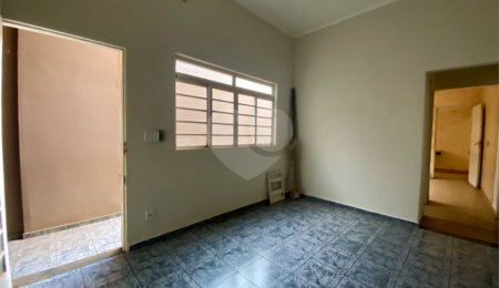 Sobrado à venda com 3 suítes em Campos Elíseos, Ribeirão Preto, SP