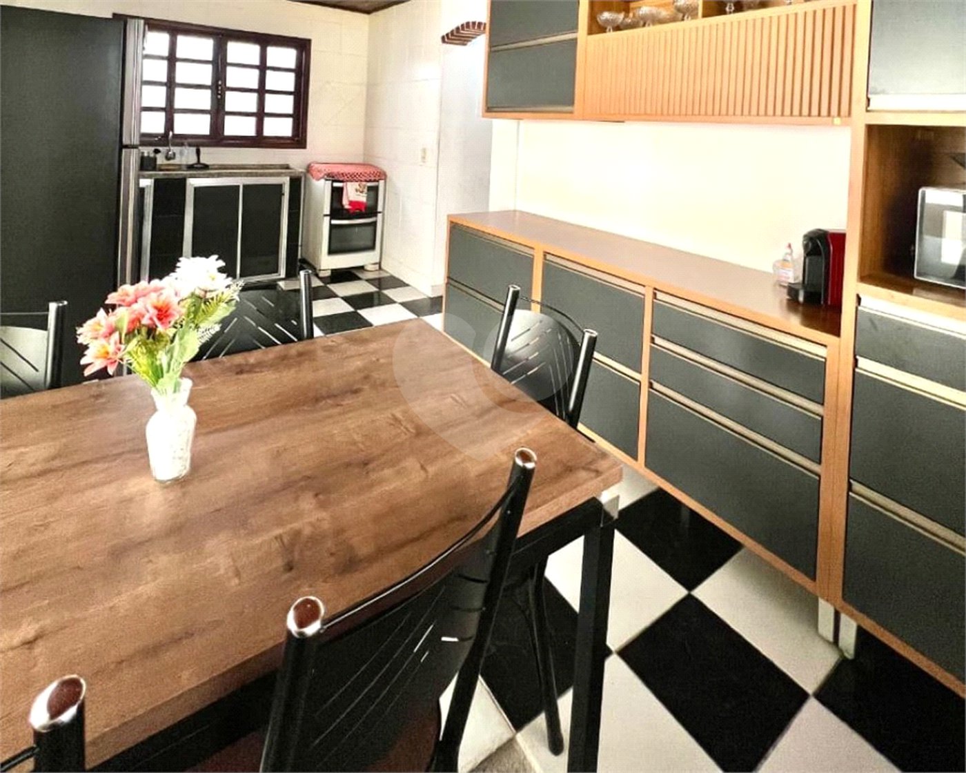 Sobrado à venda com 3 quartos em Conjunto Habitacional Júlio de Mesquita Filho, Sorocaba, SP