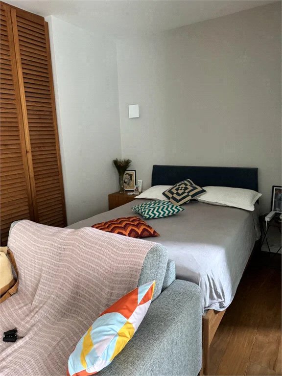Apartamento à venda com 1 quarto em Cerqueira César, São Paulo, SP