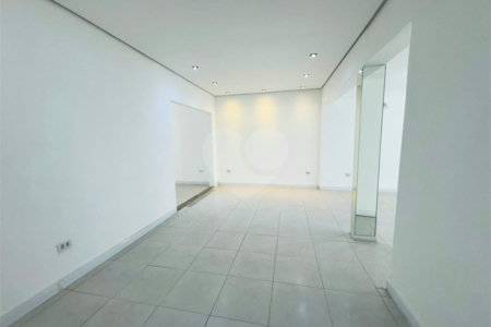 Casa à venda com 3 quartos, sendo 1 suíte, em Vila Galvão, Guarulhos, SP