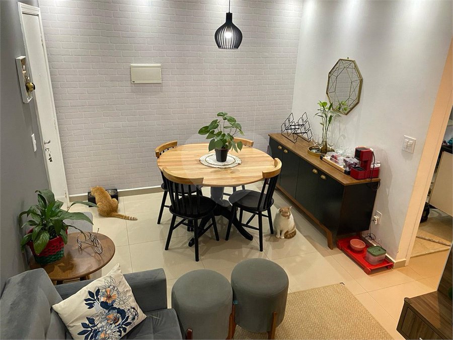 Apartamento à venda com 2 quartos em Vila Roque, São Paulo, SP