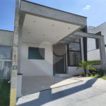 Casa à venda com 3 quartos, sendo 1 suíte,  no condomínio Horto Florestal Villagio, Sorocaba - SP