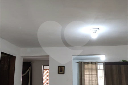 Sobrado à venda com 5 quartos, sendo 1 suíte, em Jardim Brogotá, Atibaia, SP
