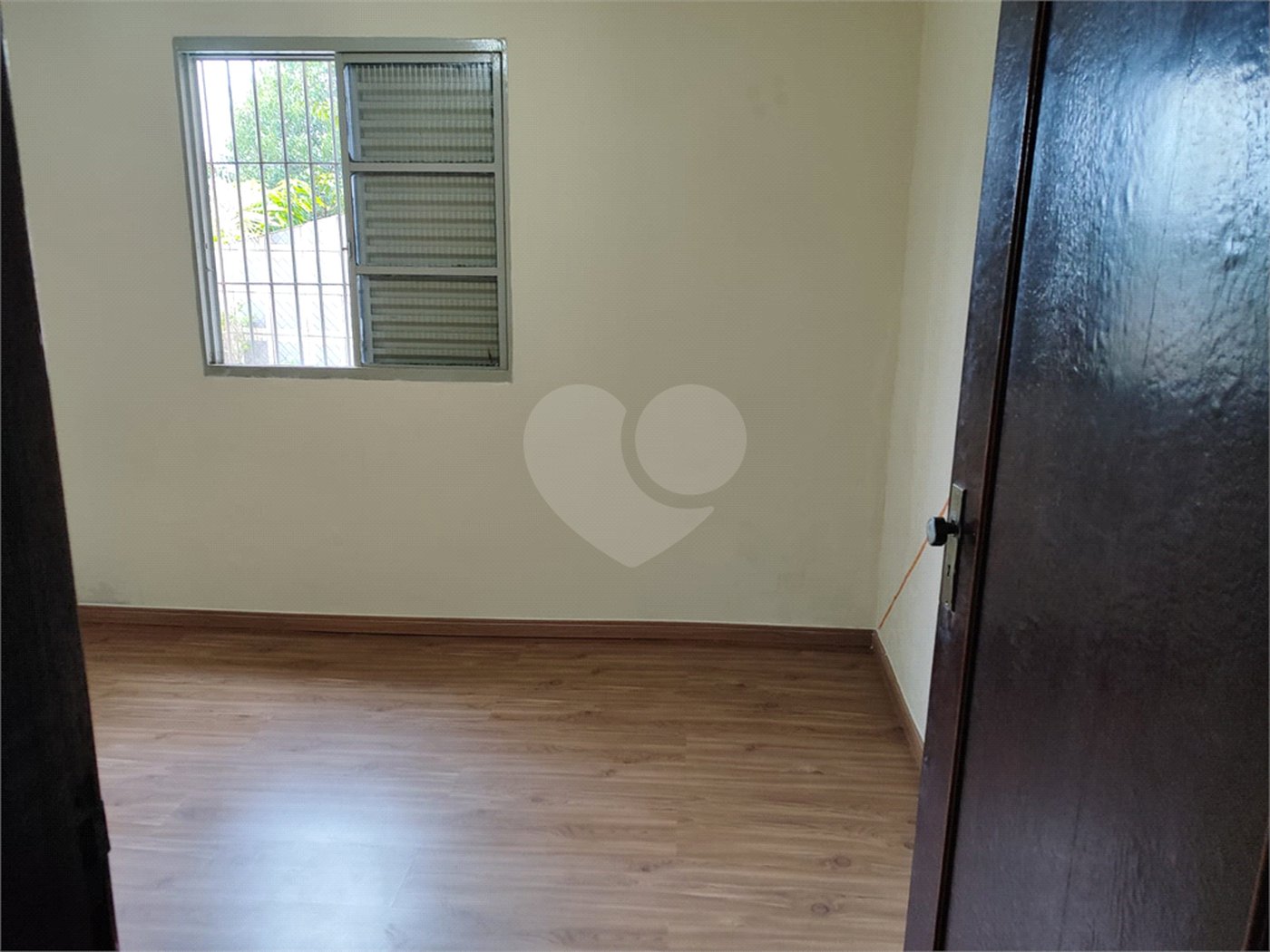 Sobrado à venda com 4 quartos, sendo 1 suíte,  em Saúde, São Paulo, SP