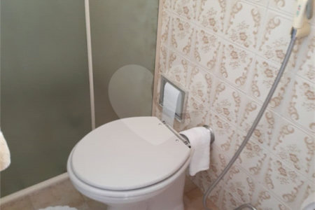 Sobrado à venda com 3 quartos, sendo 2 suítes, em Vila Anglo Brasileira, São Paulo, SP