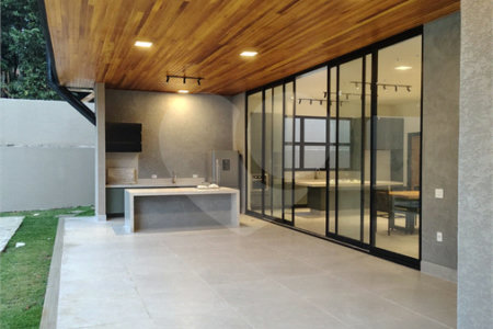 Casa à venda ou para alugar com 4 suítes no condomínio Panorama, Atibaia - SP