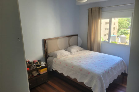 Apartamento à venda com 3 quartos, sendo 2 suítes, em Vila Uberabinha, São Paulo, SP
