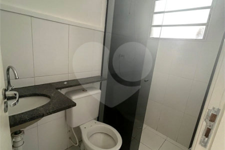 Apartamento à venda ou para alugar com 3 quartos, sendo 1 suíte,  em Vila Mogilar, Mogi das Cruzes, SP
