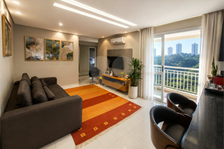 Apartamento à venda com 2 quartos, sendo 1 suíte, em Morumbi, São Paulo, SP