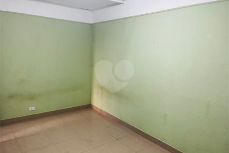 Casa Térrea à venda com 3 quartos em Vila Mazzei, São Paulo, SP